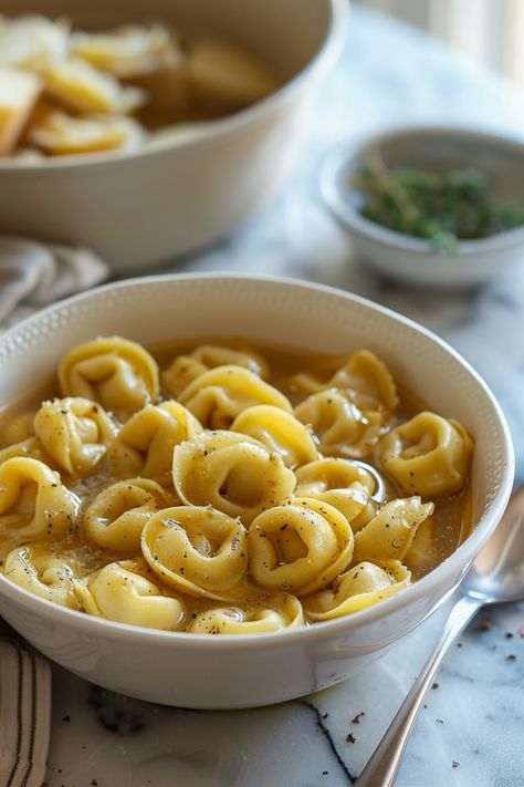 This revamped version of the classic Tortellini in Brodo takes a delightful twist, adhering to both the Silver Fork Gluten-Free ethos and the Whole Health Flexi-Plan diet. By utilizing a hearty and nutritious bone broth and a gluten-free pasta, we've created a sumptuous dish that doesn't just satisfy your Italian cuisine cravings but does so in a health-conscious manner. Perfect for those seeking to enjoy traditional flavors without gluten. Pasta Broth Soup, Bone Broth Pasta, Gluten Free Tortellini, Gluten Free Pasta Dough, Tortellini In Brodo, Gluten Free Soup Recipes Glutenfree, Tortellini Recipes, Star Food, Unprocessed Food