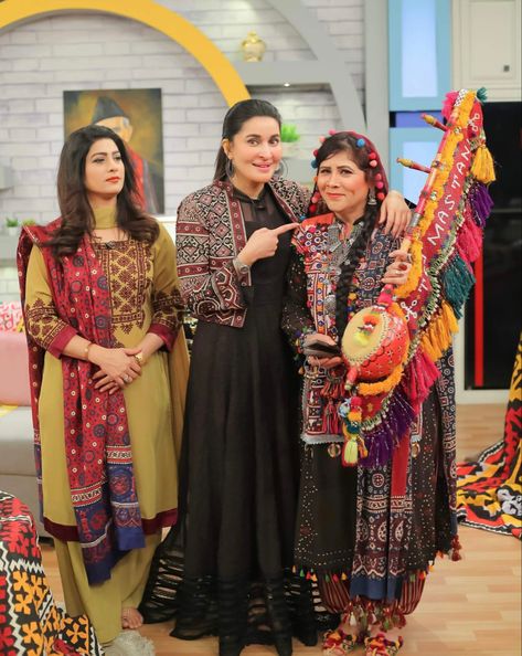 Sindhi Culture Day, Shaista Lodhi, Sindhi Culture, Sindhi Dress, Culture Day, Pakistani Actress, Asian Outfits, Suit Designs, Beautiful Pictures