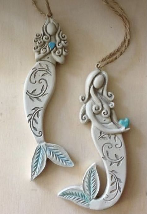 Fisherman Wedding, Ceramics Christmas, Carved Mermaid, Diy Jewelry To Sell, Mermaid Ornament, Diy Jewelry Holder, Hand Building, Diy Jewelry Unique, Clay Crafts Air Dry