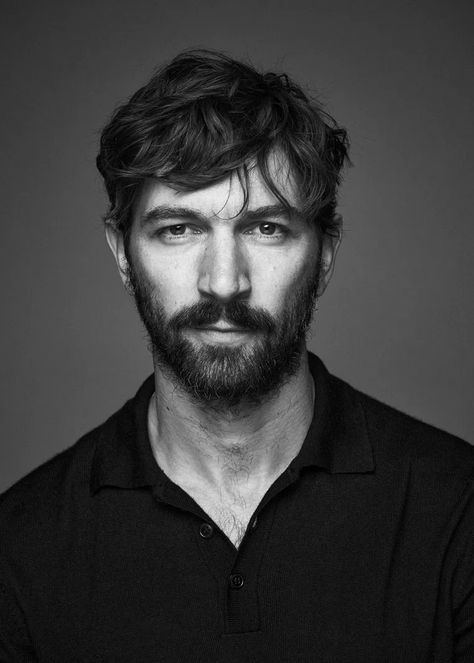 Dark Hair Brown Eyes Men, Starling House, Michael Huisman, Michiel Huisman, Long Hair Styles Men, Beard Styles, Book Characters, People Around The World, Dark Hair