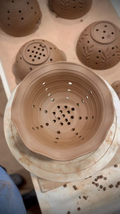 Dault Pottery | Just putting holes in berry bowls and dreaming about June strawberries… I threw these berry bowls last week but wasn’t able to put the… | Instagram Fruit Bowls Pottery, Berry Bowl Pottery, Berry Bowl Ceramic, Berry Bowls Pottery, Pottery Bowl Ideas, Pottery Wheel Ideas, Strawberry Pottery, Pottery Berry Bowl, Pottery Carving