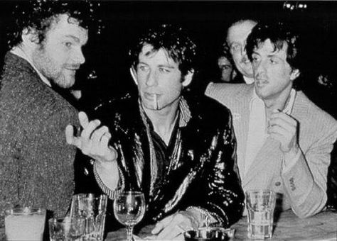 David Keith, John Travolta and Sylvester Stallone at Studio 54 Studio 54 New York, Desert Lily, Studio 54 Party, New York Vintage, Disco Fever, I Love Cinema, 70s Disco, Studio 54, John Travolta