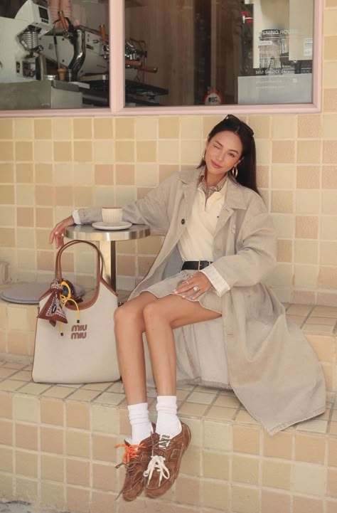 Miu Miu Shoes Outfit, Miu Miu New Balance Outfit, Miu Miu Outfit Aesthetic, Norm Core Aesthetic, Miu Miu New Balance, Minimalism Clothes, New Balance Outfit, Street Outfits, Summer 25