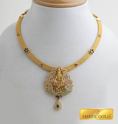 Jigini Necklace Gold, Naanu Design, Simple Necklace Designs, Neck Pieces Jewelry, Antique Necklaces Design, New Gold Jewellery Designs, Gold Bangle Set, Fancy Jewelry Necklace, Beautiful Gold Necklaces