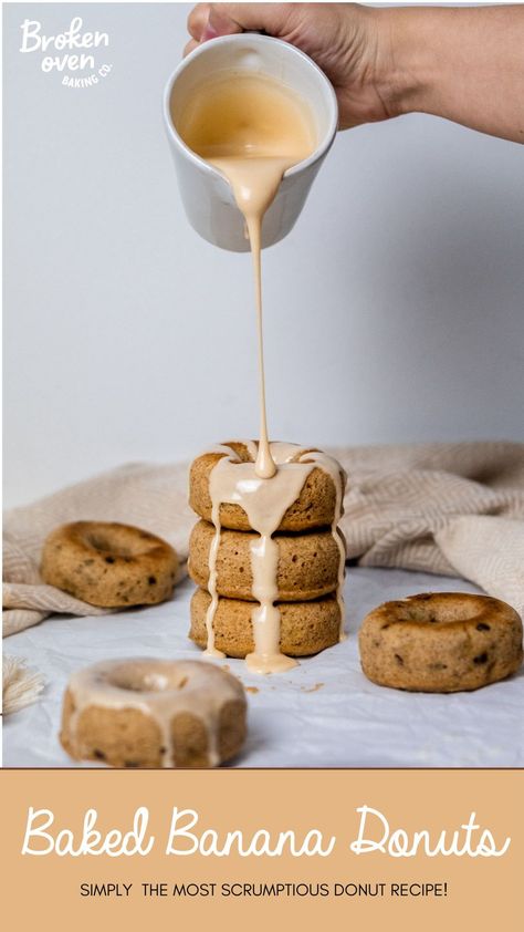 The surprise flavor combination of a baked banana donut with peanut butter and honey glaze will get your tastebuds dancing. Looking for a way other than banana bread to use up those bananas that have gone brown from just sitting on your counter? This banana baked donut recipe is the perfect solution! The baked donuts are moist, flavorful, and slightly healthier than your average donut! Topped with a sweet peanut butter and honey glaze that makes the perfect flavor pairing. Glaze Frosting, Baked Donut Recipe, Peanut Butter And Honey, Food Photography Lighting, Baked Donut, Food Photography Dessert, Food Photography Composition, Fried Donuts, Food Photography Tutorial