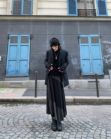 🥶 Goth Trench Coat, Trench Coat Outfit, Coat Outfit, Rich People, Coat Outfits, Trench Coat, On Instagram, Clothes, Instagram