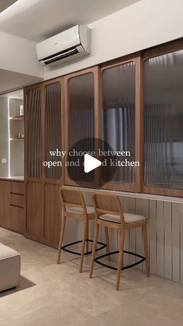 HŌMU HŌMU on Instagram: "Are you into open or closed kitchen? Well, why choose when you can have both! Just push through the dividers and open up the space for a spacious and airy kitchenette.   Trust us, your cooking game can be a whole lot more fun! 🍴  ..  #interiorsg #sginterior #homesg #sghome #interiordesignersg #sginteriordesigner #renosg #sgreno #scandinavian #homedecorsg #sghomedecorideas #kitchen #pantry #kitchenisland" Office Kitchenette, Closed Kitchen, My First Home, Cooking Game, Ideas For Kitchen, Cooking Games, The Keep, Kitchen Pantry, Aesthetic Room