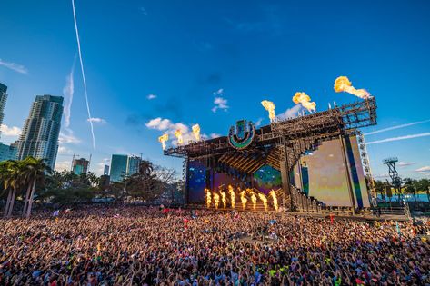 Ultra Miami, Edm Music Festivals, Raver Girl, Festival Music, Extreme Makeover, Ultra Music Festival, Festival 2023, Festival Gear, Edm Music