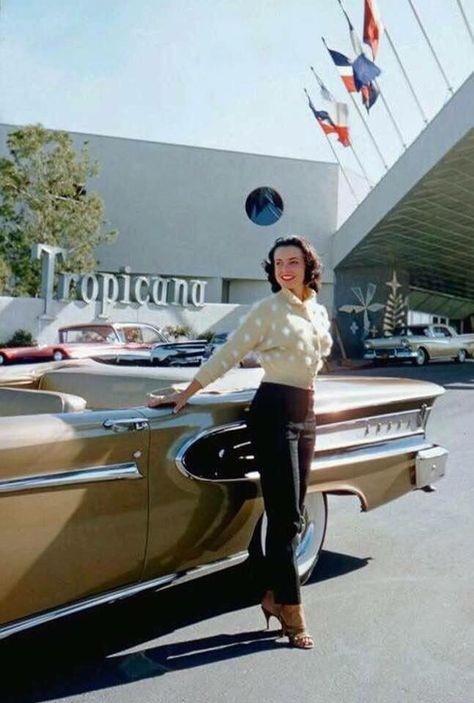 Ford Edsel, Tropicana Las Vegas, Old Vegas, Vegas Baby, Old Car, New Yorker, Audi A3, Buick, Old Photos