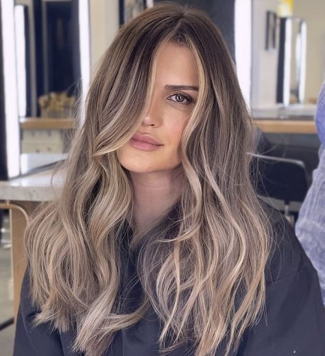 Brown Blonde Balayage Cool Tones, Cool Tone Blonde Highlights Brunettes, Warm Dirty Blonde Hair Balayage, Cold Brunette Balayage, Cold Tone Blonde Hair, Cold Blonde Hair Highlights, Dirty Blonde Hair Cool Tones, Cold Blonde Highlights Brown Hair, Cool Toned Balayage Brunette Blonde