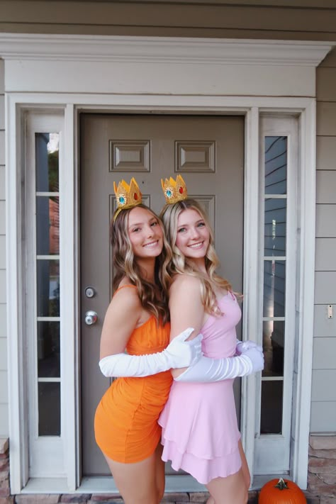 all from shein!! Matching Halloween Costumes Girls Duo, Princes Peach And Daisy Costume, Daisy And Peach Halloween Costumes, Princess Peach And Daisy Halloween, Princess Daisy Halloween, Princess Peach And Daisy Costume, Daisy Halloween Costume, Casual Halloween Outfits Costumes, Halloween Trio Costumes