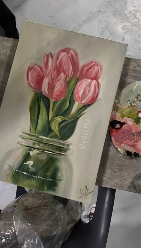 Decor Paintings On Walls, Tulips Art Painting, Painting Aesthetic Ideas On Canvas, Tulip Painting Aesthetic, Soft Painting Ideas, Coquette Canvas Painting, Easy Coquette Painting, Painting Ideas Tulips, Small Aesthetic Drawings