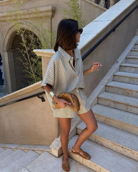 City Break Outfit Summer, Vocation Outfit, Greece Outfit Ideas, Thailand Outfit, Vacation Fits, City Break Outfit, Italy Fits, Greece Outfit, Honeymoon Outfits