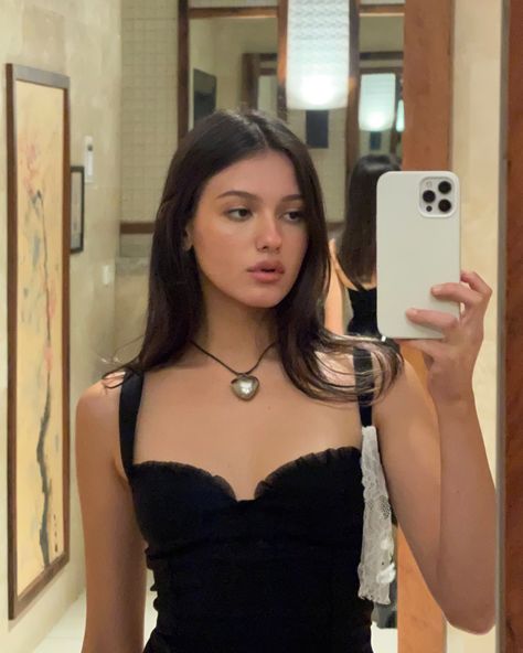 mirror selfie, silver heart necklace, silver jewellery, natural make up, brunette hair, black corset top, white lace details Prettiest Celebrities, Pretty Females, Figure Skater, Iconic Women, Black Pink Kpop, Face Claims, Aesthetic Girl, Mirror, Celebrities