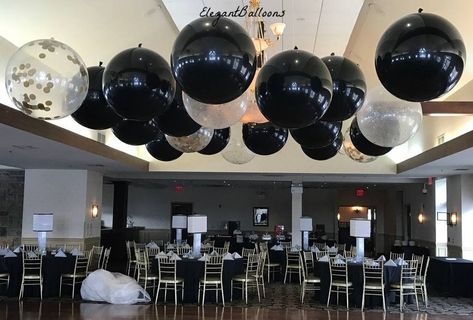 Dance Floor Balloons, Dance Floor Ceiling Decor, Ceiling Balloon Decorations, Balloon Ceiling Decorations, Ceiling Balloons, Grad 2023, Balloon Walls, Princess Balloons, Balloon Ceiling