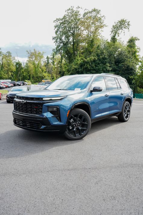 Make every journey unforgettable with the 2024 Chevy Traverse RS. Bold, sporty, and packed with advanced tech, this SUV is built to turn heads while delivering the performance you crave! 🛣️ 🚗 (Stock#B40556)

#HealeyBrothers #HudsonValley #EssexCountyNJ #FairfieldCT #Chevy #Traverse #ChevyTraverse Chevy Traverse 2024, 2024 Chevy Traverse, Chevy Traverse, Chevrolet Dealership, New Hampton, New Suv, Chevy Trailblazer, Chevrolet Traverse, Chrysler Dodge Jeep