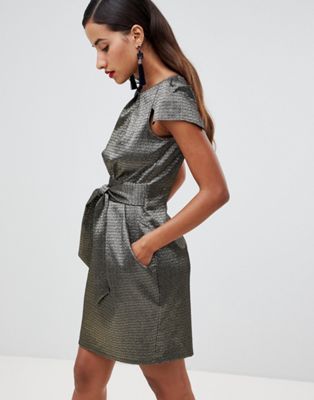 Closet London metallic tulip dress Svecane Haljine, Patterned Dresses, Dresses Feminine, Style Uniform, Wardrobe Consultant, Tulip Dress, Uniform Fashion, London Dresses, Rock Chic