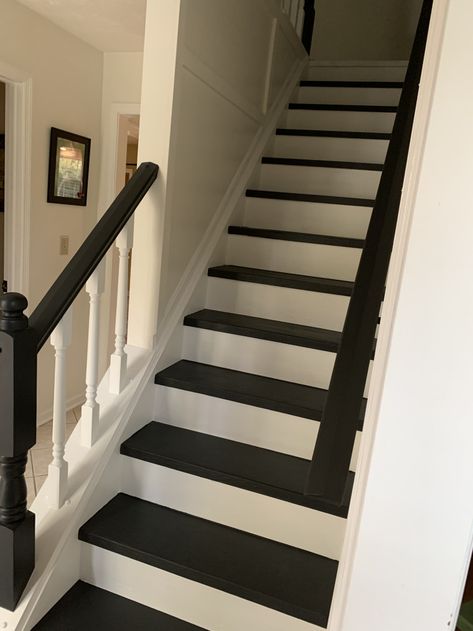 Painted Banister, Black And White Stairs, White Staircase, Painted Staircases, White Stairs, Timber Staircase, Hardwood Stairs, Staircase Makeover, Hallway Designs