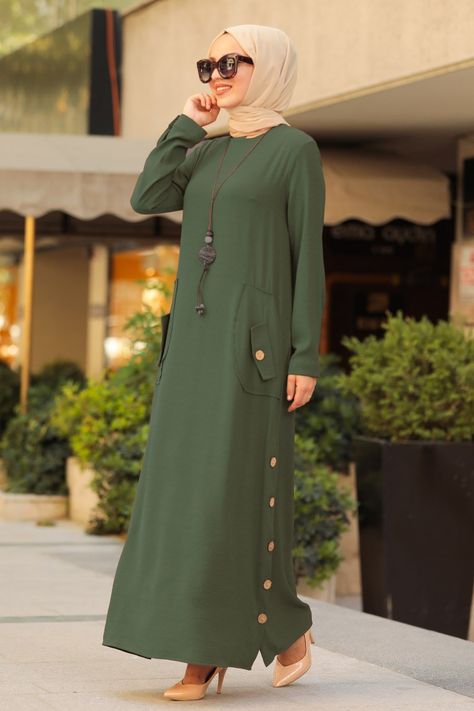 Islamic Fashion Dresses, Moslem Fashion, Abaya Design, Mode Kimono, Hijab Fashionista, Fashion Top Outfits, Mode Abaya, Modest Dresses Casual, Muslim Fashion Dress