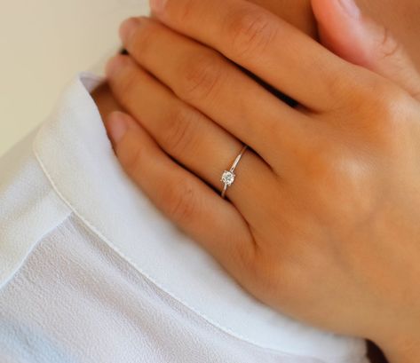 Small Simple Engagement Rings, Diamond Ring Simple, Minimal Engagement Ring, Tiny Diamond Ring, Small Engagement Rings, Simple Diamond Ring, Small Diamond Rings, Dainty Engagement Rings, Solitaire Diamond Ring