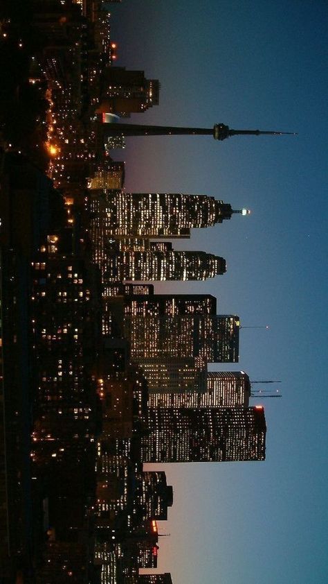 City At Night Wallpaper Laptop, City At Night Background, They Wish They Were Us Aesthetic, Night Sky Pc Wallpaper, New York Background Laptop, Non Blurry Desktop Wallpaper Aesthetic, New York Ipad Wallpaper, Nyc Laptop Wallpaper, Aesthetic Google Background