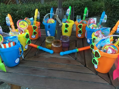 Kids Pool Party Favors - Target & Dollar Store Buckets, Sunglasses, Bubbles, Candy (sorry moms), Super Soaker, Floaties Kids Pool Party Birthday, Water Birthday Parties, Kids Pool Party, Water Birthday, Super Soaker, Pool Party Kids, Ocean Birthday Party, Splash Party, Pool Party Favors