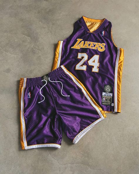 Jersey Outfit Lakers, Streetwear Basketball Jersey, Kobe 8 Jersey, Lakers Jersey Dress, Basketball Dress, Lakers Jersey Design, Basketball Kit, Basket Vintage, Basketball Uniforms Design