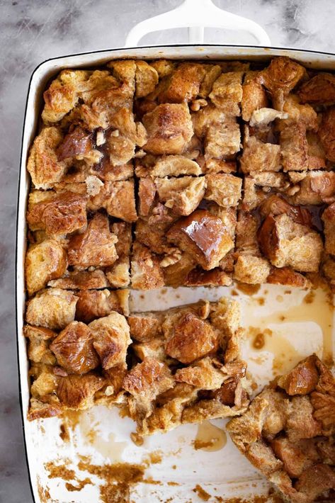 Easy Brioche French Toast Casserole Brioche Casserole Breakfast, Brioche Casserole, Brioche French Toast Bake, Baked Brioche French Toast, Brioche French Toast Casserole, French Toast Casserole Recipe, Casserole Breakfast, French Bread French Toast, Zucchini Banana Bread