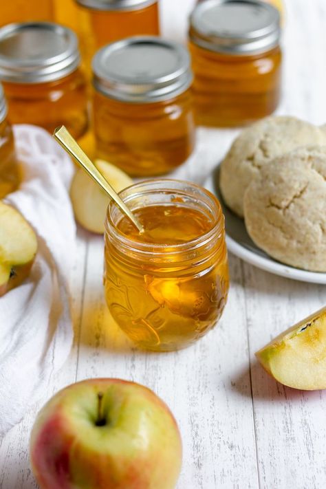 Apple Cinnamon Jelly From Juice, Apple Jelly From Apple Juice, Apple Jelly With Apple Juice, Apple Jelly From Bottled Juice, Juice Jelly Recipes, How To Make Apple Jelly, Apple Jelly From Juice, Apple Juice Jelly Recipe, Jelly From Juice