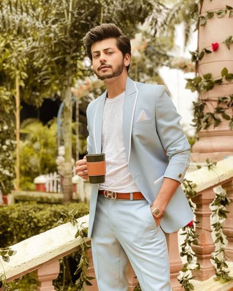 New Post Caption, Abhishek Nigam, Mens Smart Casual Outfits, Smart Casual Men, Smart Casual Outfit, Most Favorite, Best Couple, The Song, Smart Casual