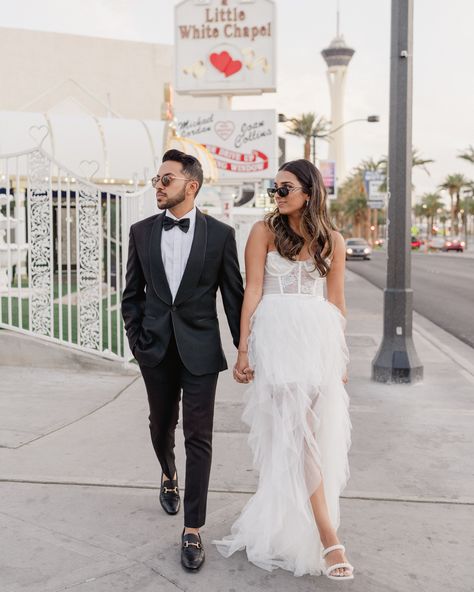 Mens Vegas Wedding Outfit, Las Vegas Wedding Outfit Groom, Vegas Wedding Mens Outfit, Vegas Wedding Groom Outfit, Las Vegas Groom Attire, Vegas Wedding Outfit Ideas, Vegas Groom Attire, Men Elopement Outfit, Vegas Wedding Suit