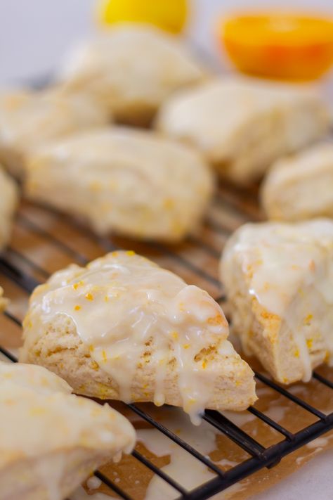 Easy Citrus Cream Scones - Handmade Farmhouse Easy Italian Pasta Salad, Cream Scones, Handmade Farmhouse, Homemade Hamburgers, Bread Appetizers, Baking Bread, Cooked Breakfast, Lemon Cream, Scone Recipe