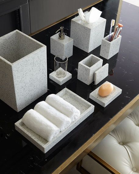 Geometric Tray, Decoration Beton, Marble Accessories, Concrete Bathroom, Cement Diy, Concrete Diy Projects, Tanah Liat, Concrete Furniture, Concrete Crafts