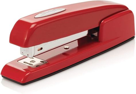 ICONIC METAL STAPLER: Classic stapler with all metal construction is designed for durability; A specially crafted inner rail delivers jam resistant, accurate stapling you can count on Dorm Room Checklist, Room Checklist, Red Sheets, Glitter Jars, Simple Products, Back To School Deals, Magnetic White Board, Classroom Supplies, Class Schedule