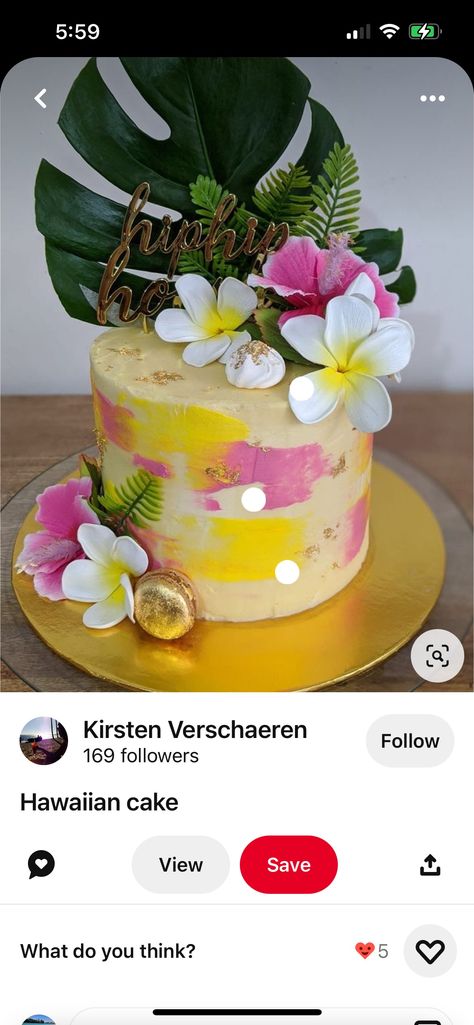 Hawaiian Cake Decorations, Tropical 1st Birthday Cake, Hawian Cake Ideas, Aloha Theme Cake, Aloha Party Cake, Tropical Party Cake Ideas, Hawaiian Luau Birthday Cake, Aloha Centerpieces, Tropical Birthday Party Cake