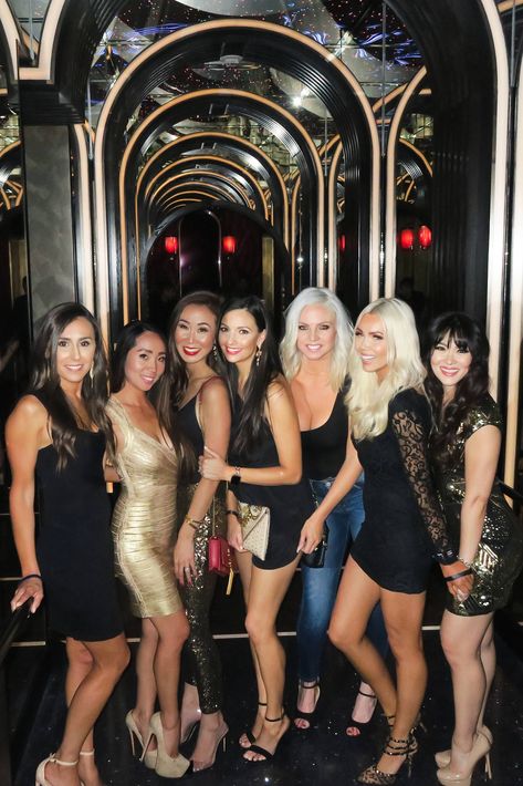 Vegas Outfit Ideas | Diana Elizabeth Las Vegas Dresses Outfits Night Out, Casino Theme Party Outfit Dresses, Vegas Night Out Outfit, Vegas In January Outfit, Casino Aesthetic Outfit, Vegas Nightclub Outfit, Vegas Looks, Vegas Fits, Casino Night Outfit