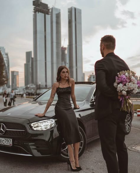 Rich Couples Luxury, Successful Couple Aesthetic, Rich Couple, Luxury Lifestyle Couple, Prom Photography, Elegant Couple, Classy Couple, Dressy Casual Outfits, Couples Vibe