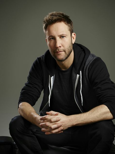 Michael Rosenbaum Michael Rosenbaum, Town Names, Fastest Man, Jesse James, Clark Kent, First Story, Smallville, Space Opera, American Actors