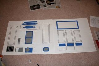 How to Make a R2D2 Costume for $10! : 5 Steps (with Pictures) - Instructables School Glue Crafts, R2d2 Costume, Table Centerpieces Diy, Book Costumes, Glue Craft, Body Template, My Halloween Costume, Star Wars Birthday Party, School Glue