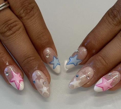 Summer Star Nails, Star Pedicure, Navy Star Nails, Moon Star Nails, Blue Star Nails, Blue And Pink Nails, Pink And Blue Nails, Nail Star, Pink Birthday Theme