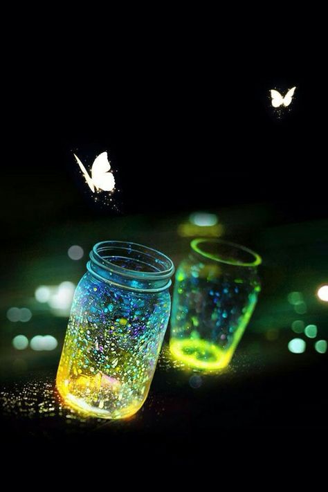 Glowing Jar and Butterflies Wallpaper Keypad Wallpaper, Butterflies Wallpaper, Free Live Wallpapers, Broken Screen Wallpaper, Android Theme, Owl Wallpaper, Broken Screen, Apps For Android, Glowing Art