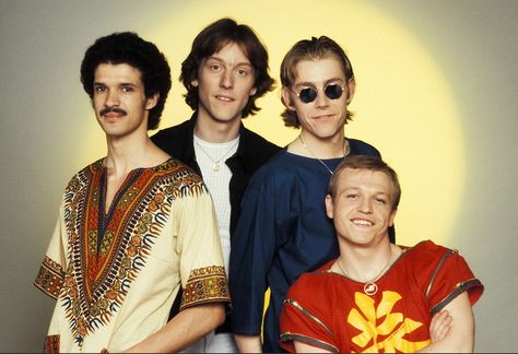 Level 42 Band, Musician Photos, Level 42, Time In A Bottle, 80s Pop Culture, 1980s Bands, 80's Music, 80's Fashion, 80s Bands