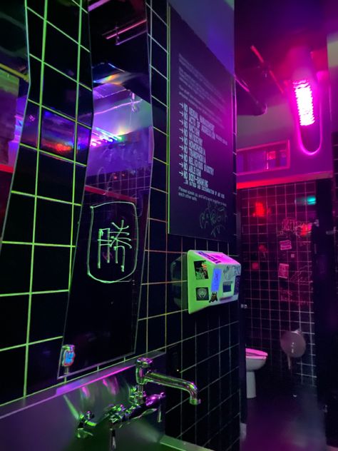 Dark neon club aesthetic NYC Retro Night Aesthetic, 2010 Club Aesthetic, 80s Nightclub Aesthetic, Goth Club Aesthetic, 80s Club Aesthetic, Futuristic Club Aesthetic, Dark Neon Aesthetic, 90s Club Aesthetic, Dark Club Aesthetic