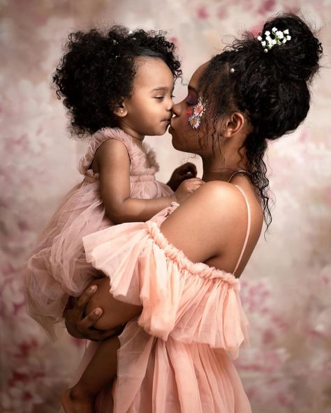 Photo of a mother holding and kissing her daughter for a mommy and me photoshoot. Mommy And Me Tutu Photo Shoot, Momma And Daughter Photoshoot, Pink Mommy And Me Photo Shoot, Mummy Daughter Photoshoot Ideas, Mommy And Me Princess Photo Shoot, Mommy And Me First Birthday Photo Shoot, Mommy Toddler Photoshoot, Mother And Toddler Photoshoot, Mommy And Toddler Photo Shoot