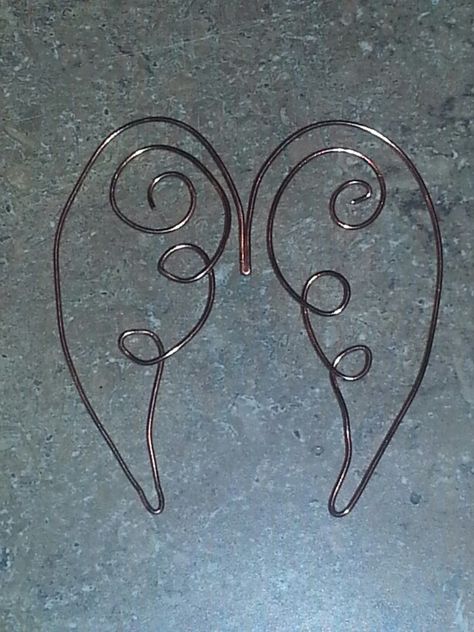 Wire Angels How To Make, Angel Wings Bookmark, Wire Angel Wings, Wire Angels, Metal Angel Wings, Wire Angel, Wire Wings, Wire Bookmarks, Wire Jig