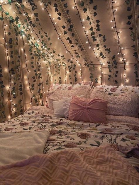 Zimmer Diy, Dream Bedroom Inspiration, Room Redesign, Cute Bedroom Decor, Redecorate Bedroom, Cozy Room Decor, Pretty Room, Ideas Living Room, Dreamy Room