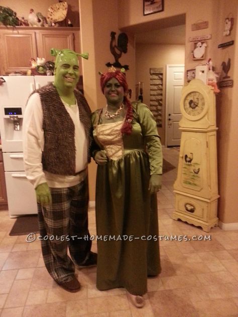 Since we have the perfect body types for Shrek and Fiona the decision for what costumes to wear was easy! A DIY Fiona costume and a lovable Shrek costume! Fiona Shrek Costume, Shrek Costume Diy, Shrek And Fiona Costume, Homemade Couples Costumes, Fiona Costume, Shrek And Fiona, Fiona Shrek, Shrek Costume, Funny Couple Costumes