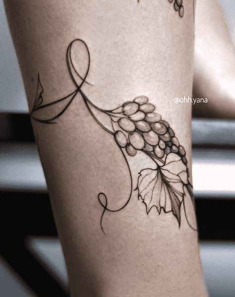 Wine Grape Tattoo, Grape Leaf Tattoo, Grapevine Tattoos For Women, Grape Vine Tattoos For Women, Vineyard Tattoo, Grapevine Tattoo, Grape Vine Tattoo, Grape Tattoo, Upper Half Sleeve Tattoos