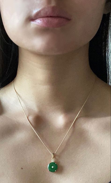 Jade necklace, Chinese jewelry, Chinese tradition Jade Stone Jewelry Gold Necklaces, Jade Jewelry Aesthetic, Elegant Everyday Jade Jewelry, Jade Necklace Aesthetic, Elegant Round Jade Necklace, Luxury Round Jade Necklace, Chinese Necklace, Chinese Jade Necklace, Jade Necklace Pendant