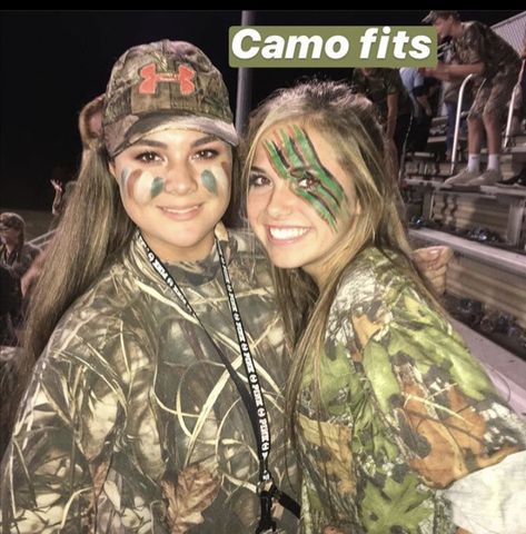 Camo Outfits Spirit Week, Camo Spirit Day Outfit, School Spirit Face Paint, Camo Makeup, Camouflage Face Paint, Camo Face Paint, Football Game Outfit Highschool, Football Friday, Homecoming Spirit Week